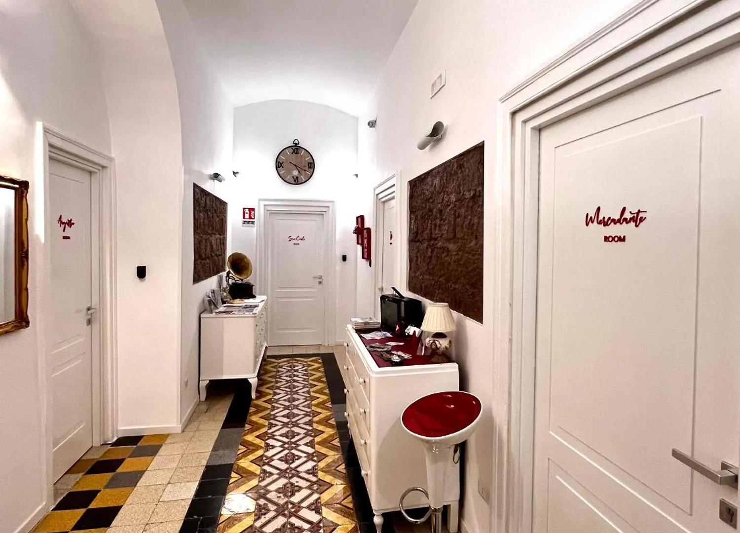 ** Guest house Suite Scarlatti Naples Italy